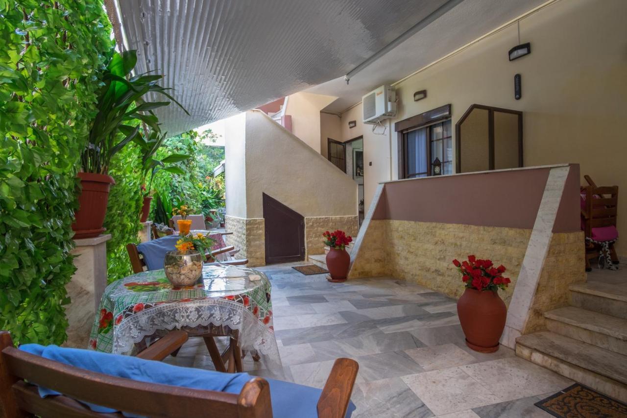 Kostas Studios สกาลา มาริออน ภายนอก รูปภาพ